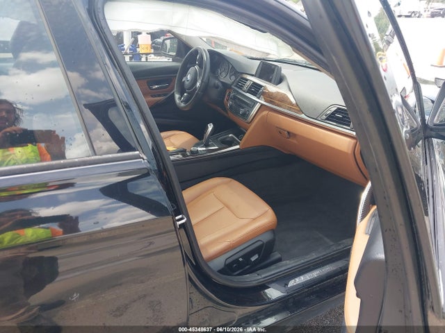2015 Bmw 335i Xdrive მანქანა იყიდება აუქციონზე, vin: WBA3B9C58FF588848, აუქციონის ნომერი: 45348637
