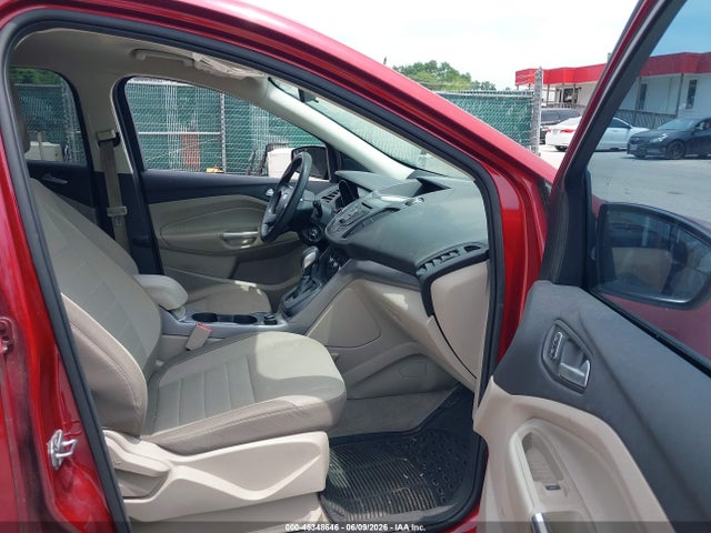 45348646 :رقم المزاد ، 1FMCU0G72GUB90418 vin ، 2016 Ford Escape Se مزاد بيع