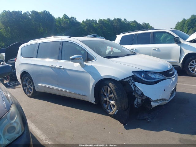 Продаж на аукціоні авто 2018 Chrysler Pacifica Limited, vin: 2C4RC1GG8JR204267, номер лоту: 45348649