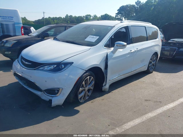 Продаж на аукціоні авто 2018 Chrysler Pacifica Limited, vin: 2C4RC1GG8JR204267, номер лоту: 45348649