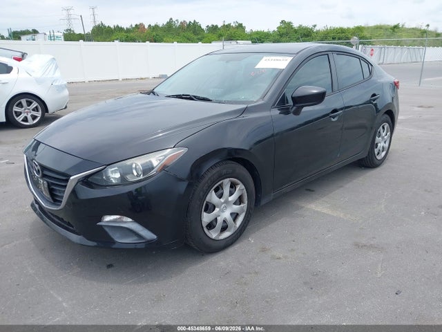 45348659 :رقم المزاد ، 3MZBM1U75FM195154 vin ، 2015 Mazda Mazda3 I Sport مزاد بيع