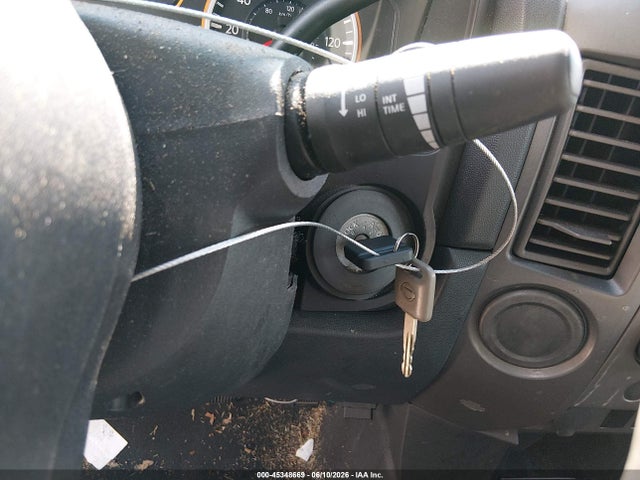 45348669 :رقم المزاد ، 1N6BA0EKXCN306742 vin ، 2012 Nissan Titan S مزاد بيع