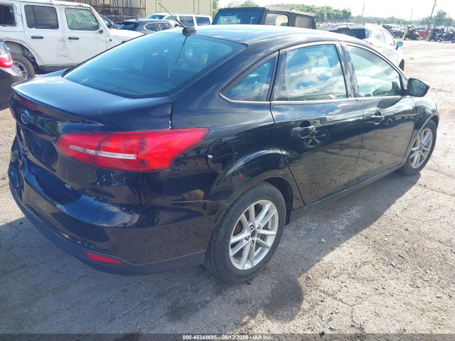 45348695 :رقم المزاد ، 1FADP3F28HL244132 vin ، 2017 Ford Focus Se مزاد بيع