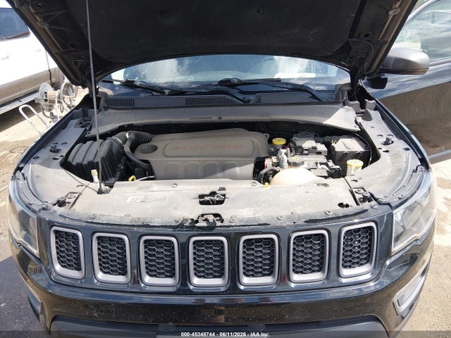 3C4NJDDB9JT307306 Jeep Compass Trailhawk 4x4