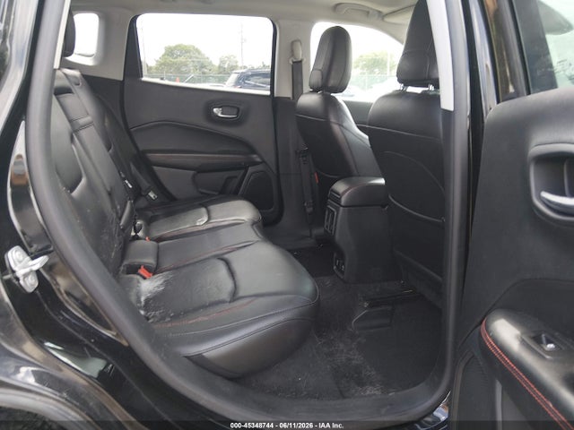 3C4NJDDB9JT307306 Jeep Compass Trailhawk 4x4