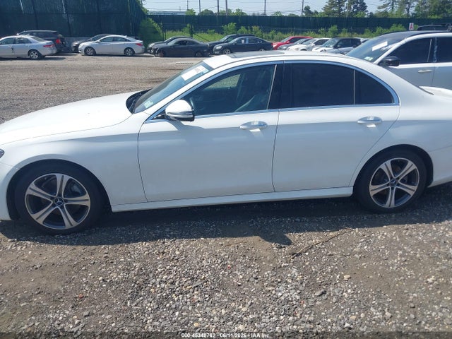 2018 Mercedes-benz E 300 მანქანა იყიდება აუქციონზე, vin: WDDZF4JB4JA339553, აუქციონის ნომერი: 45348762