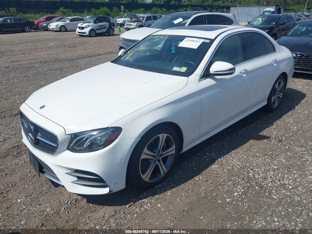 2018 Mercedes-benz E 300 მანქანა იყიდება აუქციონზე, vin: WDDZF4JB4JA339553, აუქციონის ნომერი: 45348762