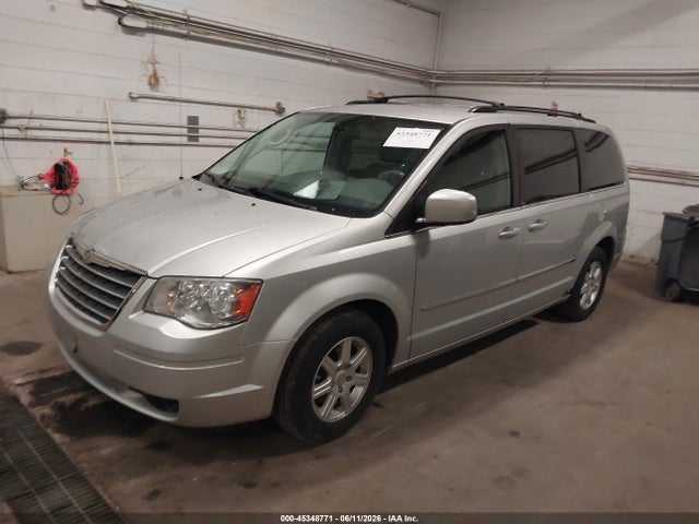 Продажа на аукционе авто 2010 Chrysler Town & Country Touring, vin: 2A4RR5D19AR347826, номер лота: 45348771
