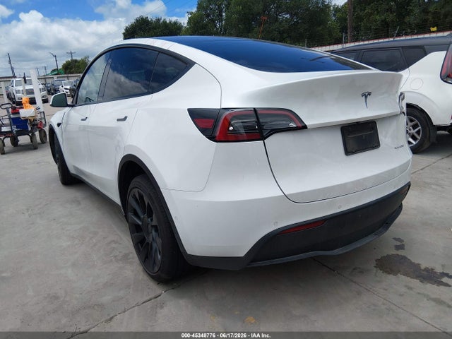 45348776 :رقم المزاد ، 7SAYGDEE7NA010950 vin ، 2022 Tesla Model Y Long Range Dual Motor All-wheel Drive مزاد بيع