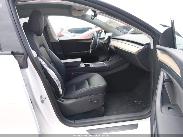 45348776 :رقم المزاد ، 7SAYGDEE7NA010950 vin ، 2022 Tesla Model Y Long Range Dual Motor All-wheel Drive مزاد بيع