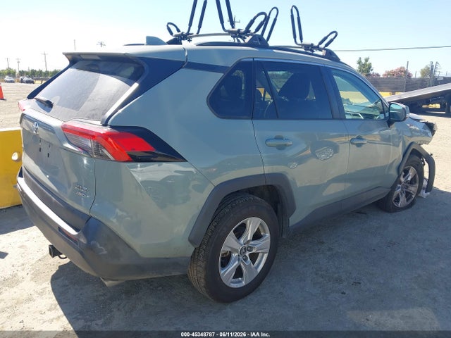 Продажа на аукционе авто 2020 Toyota Rav4 Xle, vin: 2T3P1RFV2LC098985, номер лота: 45348787