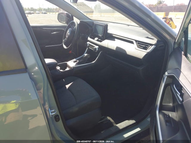 Продажа на аукционе авто 2020 Toyota Rav4 Xle, vin: 2T3P1RFV2LC098985, номер лота: 45348787