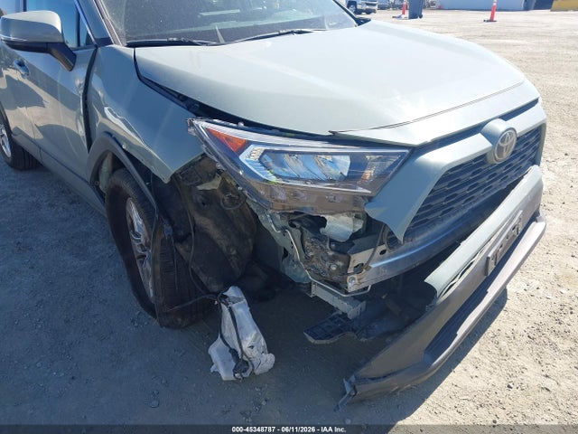 Продажа на аукционе авто 2020 Toyota Rav4 Xle, vin: 2T3P1RFV2LC098985, номер лота: 45348787