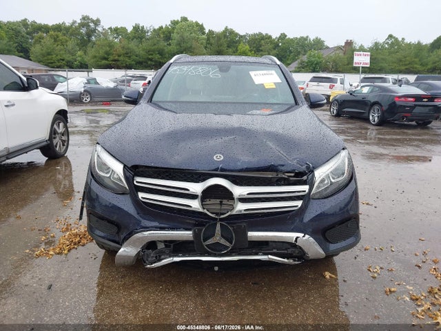 45348806 :رقم المزاد ، WDC0G4KB7JV090912 vin ، 2018 Mercedes-benz Glc 300 4matic مزاد بيع