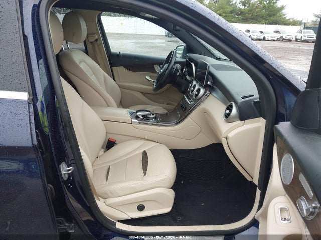 45348806 :رقم المزاد ، WDC0G4KB7JV090912 vin ، 2018 Mercedes-benz Glc 300 4matic مزاد بيع
