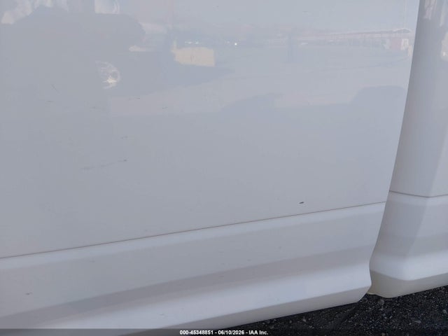 45348851 :رقم المزاد ، 3C6JR6DG6KG588786 vin ، 2019 Ram 1500 Classic Tradesman  4x2 8' Box مزاد بيع