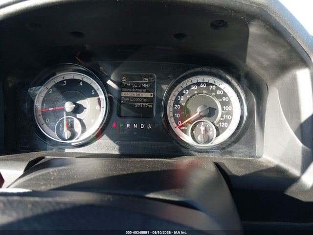 45348851 :رقم المزاد ، 3C6JR6DG6KG588786 vin ، 2019 Ram 1500 Classic Tradesman  4x2 8' Box مزاد بيع