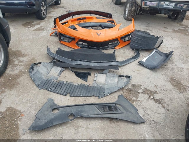 1G1YB2D44N5107058 Chevrolet Corvette Stingray Rwd 2lt