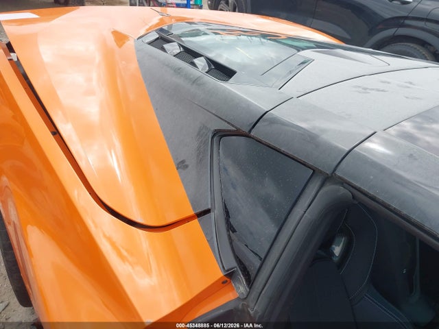 1G1YB2D44N5107058 Chevrolet Corvette Stingray Rwd 2lt