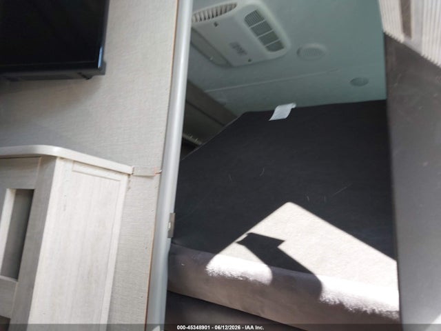 Coachmen Catalina 2022 5ZT2CAZB6NX025282 Image 5