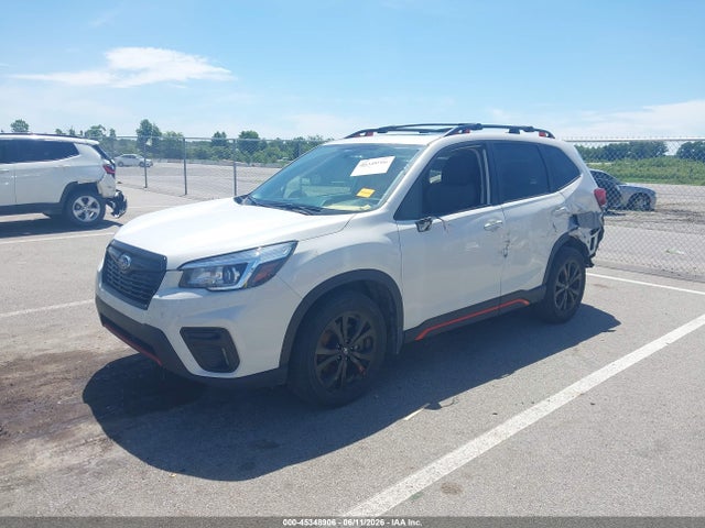Subaru Forester Sport 2019 JF2SKAPC7KH564629 Image 2