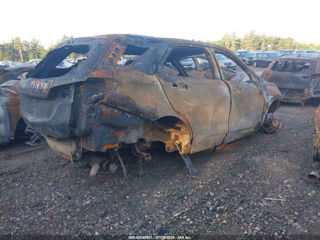 2GNAXUEV8K6241544 Chevrolet EQUINOX LT