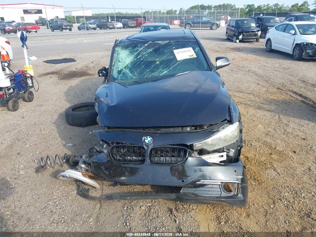 45348948 :رقم المزاد ، WBA3B1G57FNT03784 vin ، 2015 Bmw 320i مزاد بيع