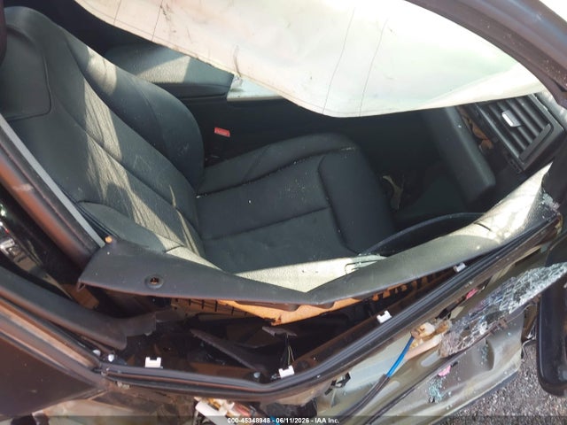 45348948 :رقم المزاد ، WBA3B1G57FNT03784 vin ، 2015 Bmw 320i مزاد بيع