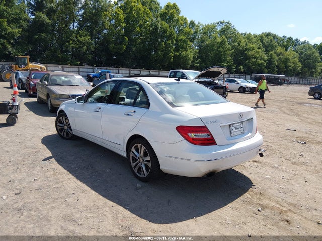 Aukcja sprzedaży 2014 Mercedes-benz C 250 Luxury, vin: WDDGF4HB4ER310512, numer aukcji: 45348962