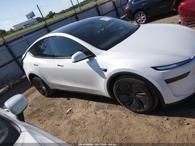 2026 Tesla Model Y Premium Rear-wheel Drive/rear-wheel Drive მანქანა იყიდება აუქციონზე, vin: 7SAYGDED7TF382215, აუქციონის ნომერი: 45348994