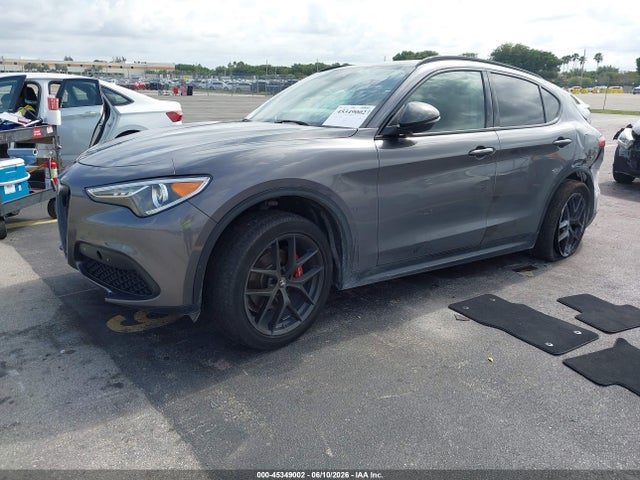 Продажа на аукционе авто 2019 Alfa Romeo Stelvio Sport Awd, vin: ZASPAKANXK7C71960, номер лота: 45349002