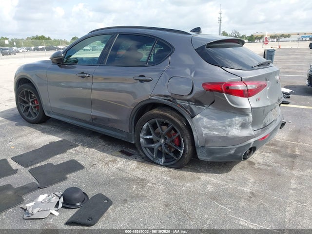 45349002 :رقم المزاد ، ZASPAKANXK7C71960 vin ، 2019 Alfa Romeo Stelvio Sport Awd مزاد بيع