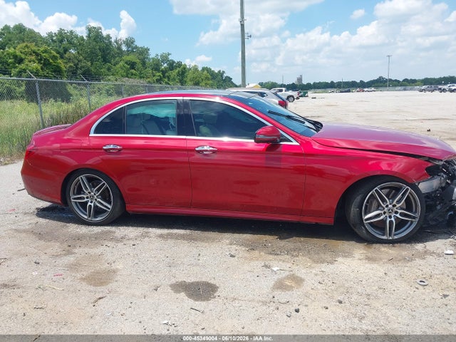 45349004 :رقم المزاد ، WDDZF4JB1KA544216 vin ، 2019 Mercedes-benz E 300 مزاد بيع