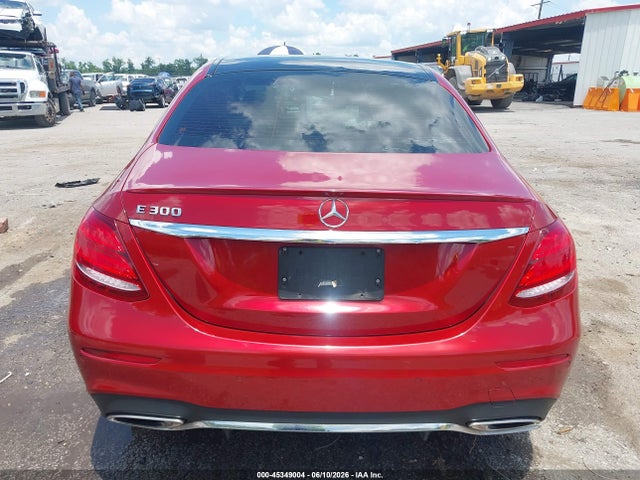 45349004 :رقم المزاد ، WDDZF4JB1KA544216 vin ، 2019 Mercedes-benz E 300 مزاد بيع