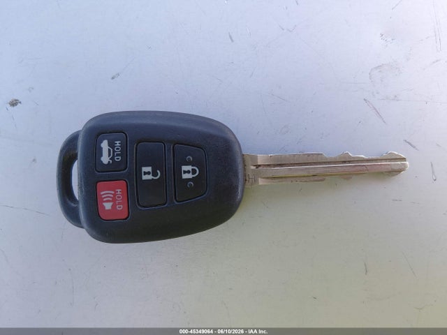 4T1BF1FK0HU403465 Toyota CAMRY SE