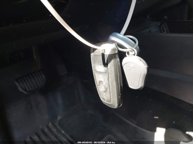 3FA6P0LUXJR139127 Ford Fusion Hybrid Se