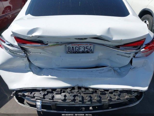 3FA6P0LUXJR139127 Ford Fusion Hybrid Se