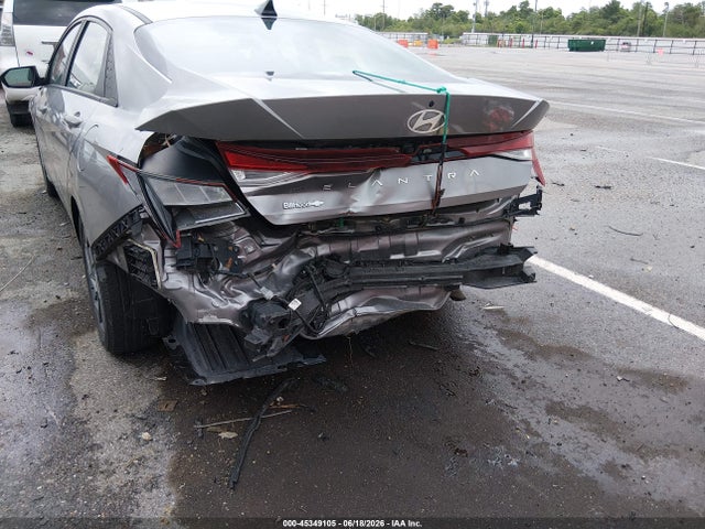 KMHLM4DG1RU657455 Hyundai ELANTRA SEL