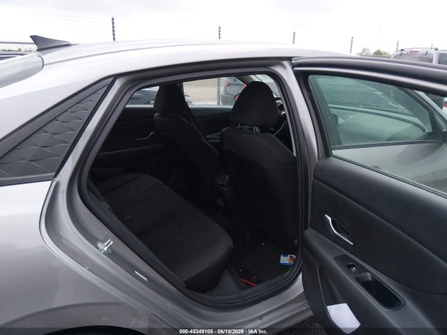 KMHLM4DG1RU657455 Hyundai ELANTRA SEL