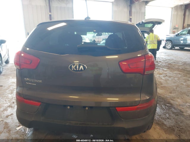 45349112 :رقم المزاد ، KNDPBCACXF7705780 vin ، 2015 Kia Sportage Lx مزاد بيع