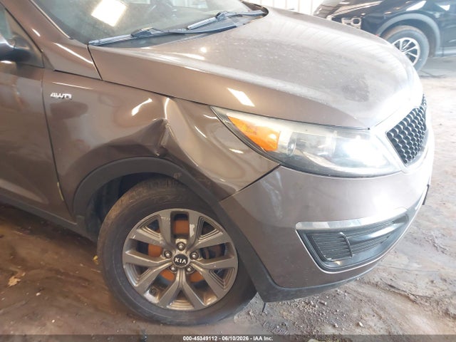 45349112 :رقم المزاد ، KNDPBCACXF7705780 vin ، 2015 Kia Sportage Lx مزاد بيع