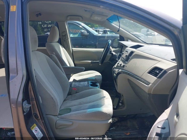Продаж на аукціоні авто 2012 Toyota Sienna Le V6 8 Passenger, vin: 5TDKK3DC1CS272843, номер лоту: 45349234
