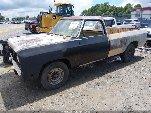 1982 Dodge D-series D300/d350 მანქანა იყიდება აუქციონზე, vin: 1B7KD34T2CS257740, აუქციონის ნომერი: 45349253