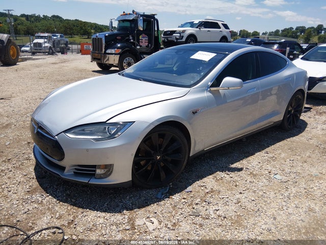 Продаж на аукціоні авто 2015 Tesla Model S 70d/85d/p85d, vin: 5YJSA1E27FF116425, номер лоту: 45349257