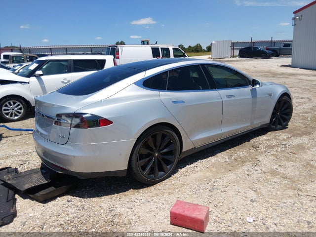 Продаж на аукціоні авто 2015 Tesla Model S 70d/85d/p85d, vin: 5YJSA1E27FF116425, номер лоту: 45349257