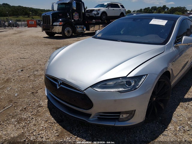 Продаж на аукціоні авто 2015 Tesla Model S 70d/85d/p85d, vin: 5YJSA1E27FF116425, номер лоту: 45349257