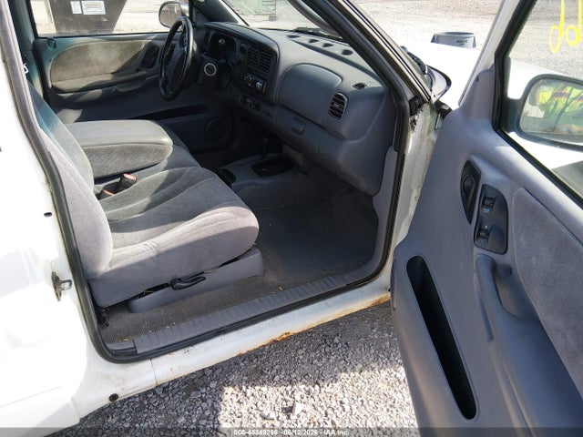 2000 Dodge Dakota Slt/sport მანქანა იყიდება აუქციონზე, vin: 1B7GG22N5YS534299, აუქციონის ნომერი: 45349266