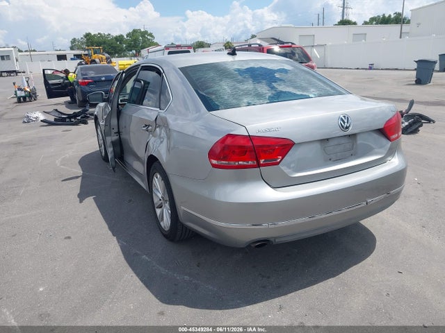 Продаж на аукціоні авто 2013 Volkswagen Passat 2.5l Sel, vin: 1VWCH7A3XDC015632, номер лоту: 45349284