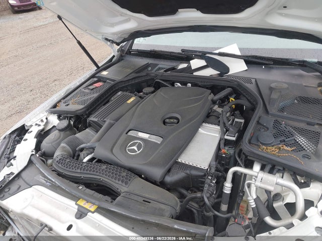45349336 :رقم المزاد ، 55SWF4JB8FU053652 vin ، 2015 Mercedes-benz C 300 مزاد بيع