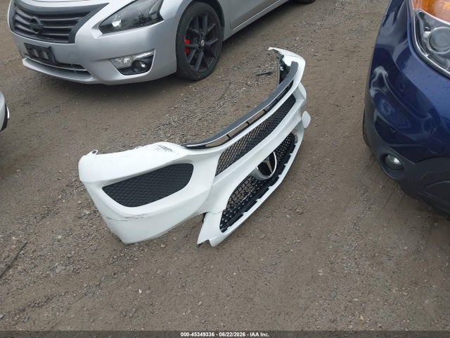 45349336 :رقم المزاد ، 55SWF4JB8FU053652 vin ، 2015 Mercedes-benz C 300 مزاد بيع
